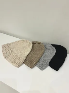 CAROL Knit bucket hat