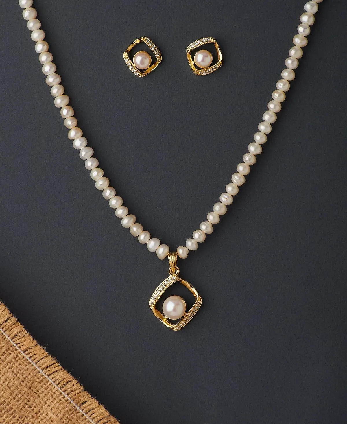 Elegant Real Pearl Pendant Set