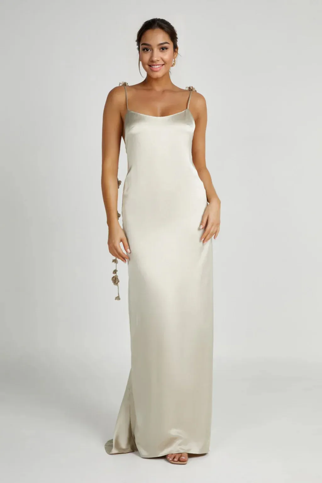 Elenora Rose Gown - Champagne