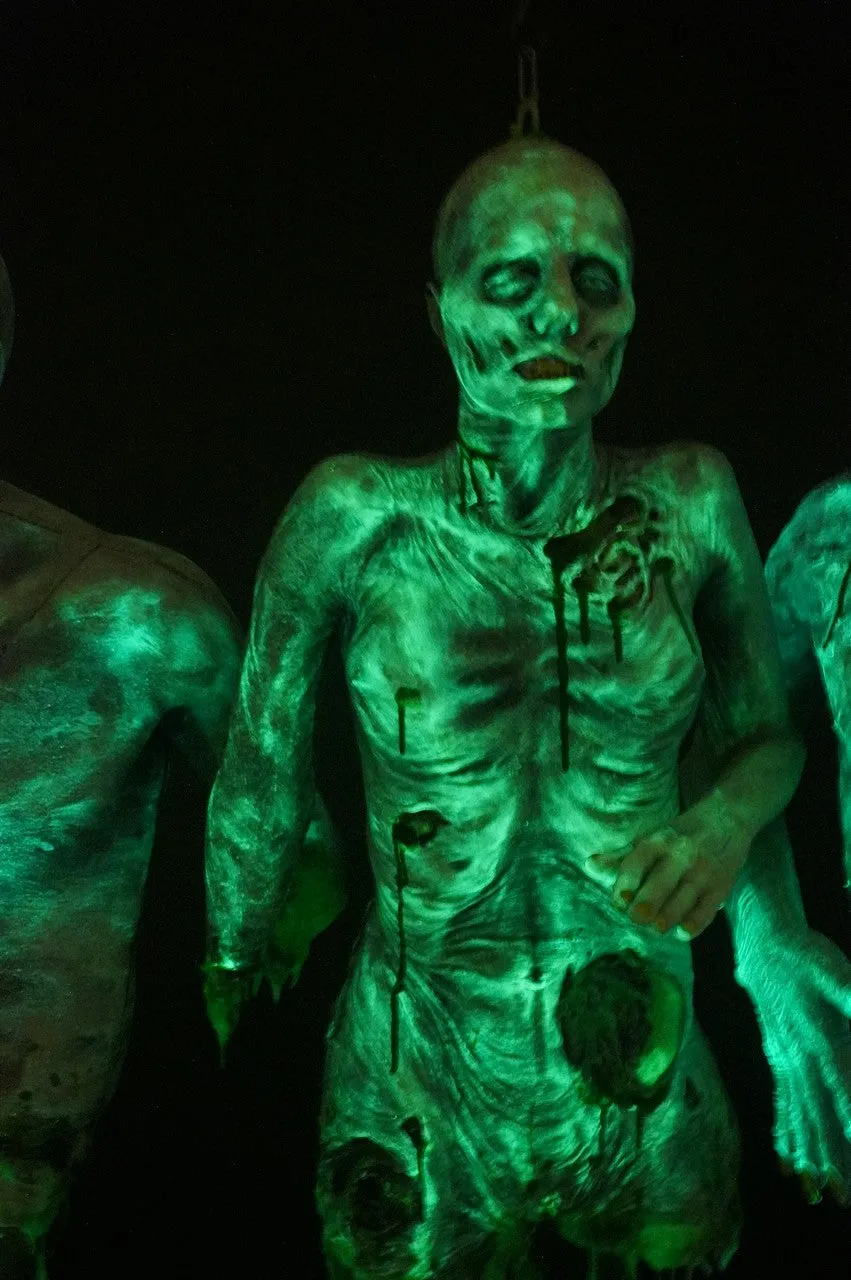 Glowing Ghoul Luttra Torso