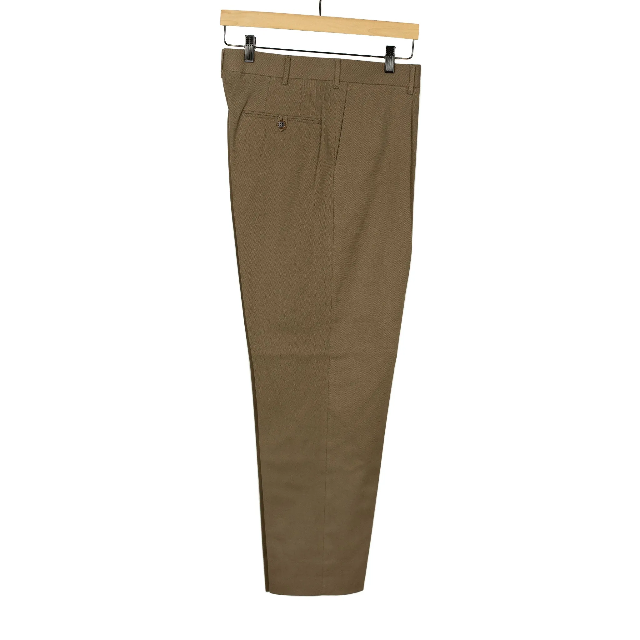 Manhattan high-rise wide tapered pleated trousers in mocha cotton twill (restock)