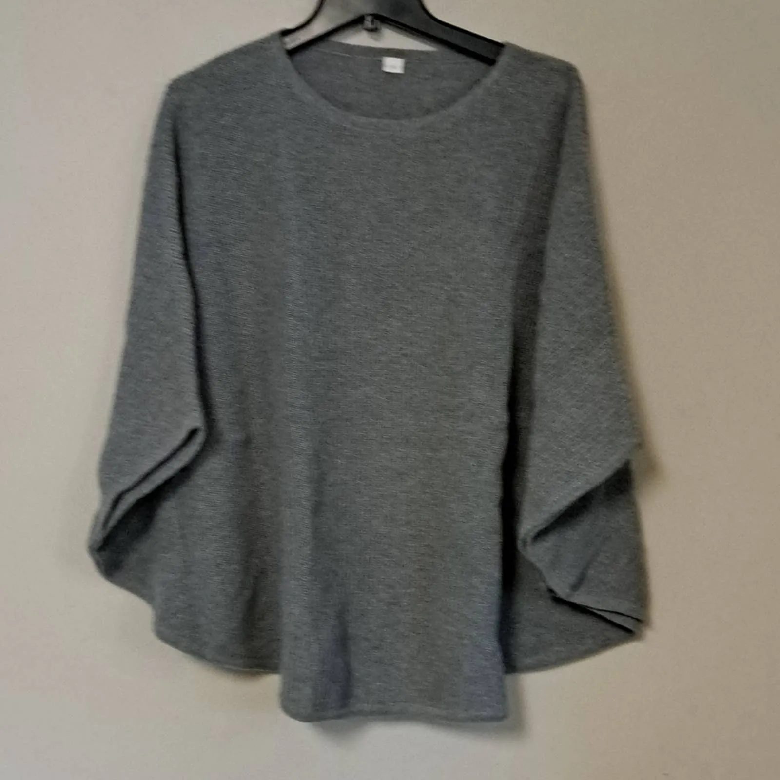 NC Crewneck Batwing Sleeve Knitted Poncho Pullovers Sweater in Grey